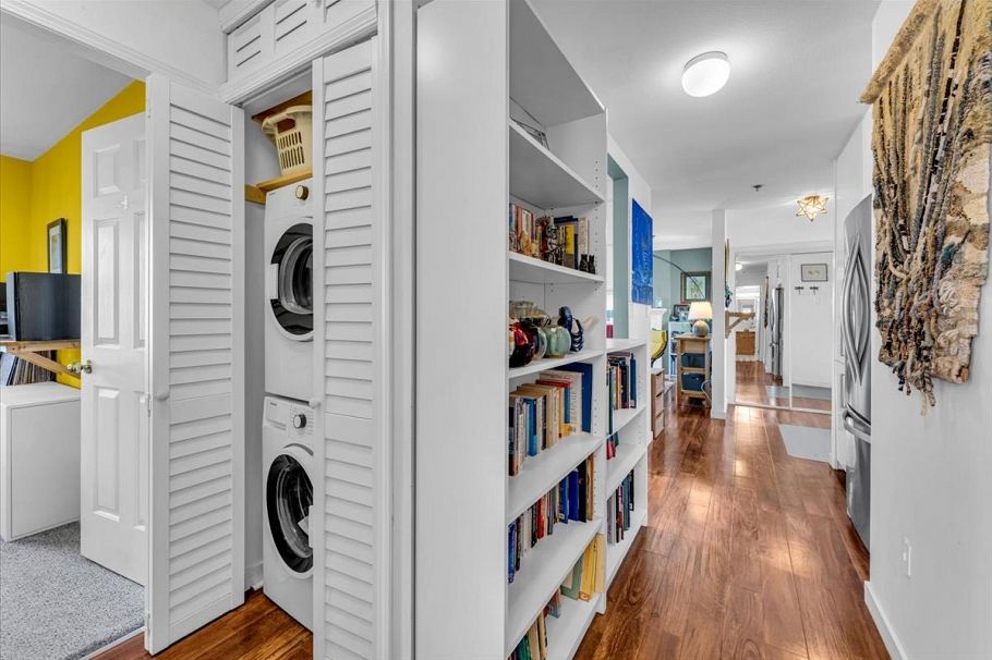 303 966 W 14th Avenue Vancouver, BC - 10