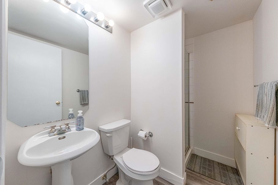 3371 Fieldstone Avenue Vancouver, BC - 12