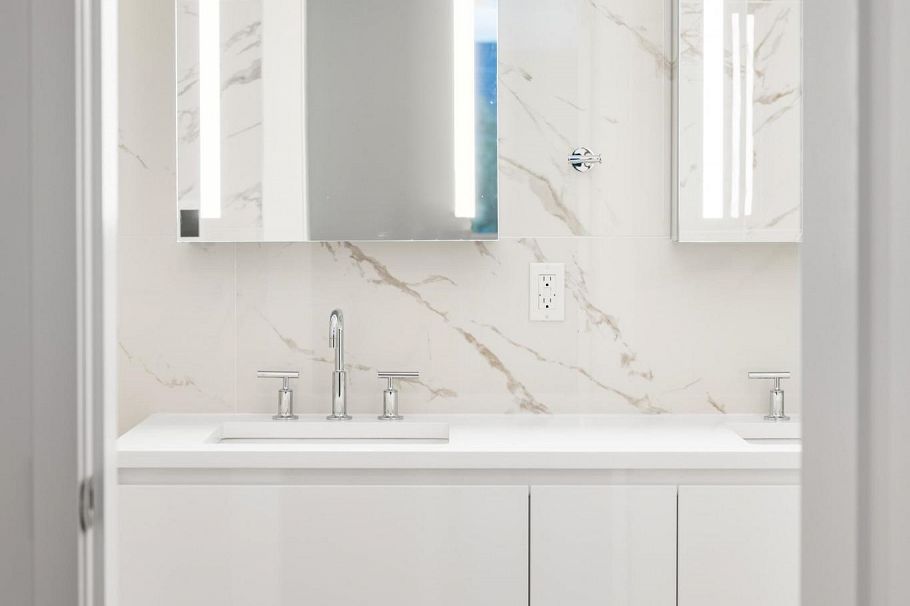 302 2888 Arbutus Street Vancouver, BC - 25