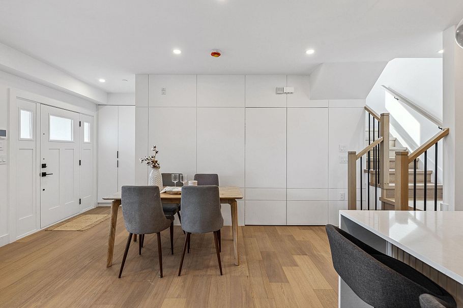 3381 Victoria Drive Vancouver, BC - 11