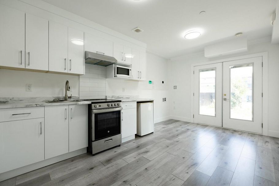 5140 Slocan Street Vancouver, BC - 29