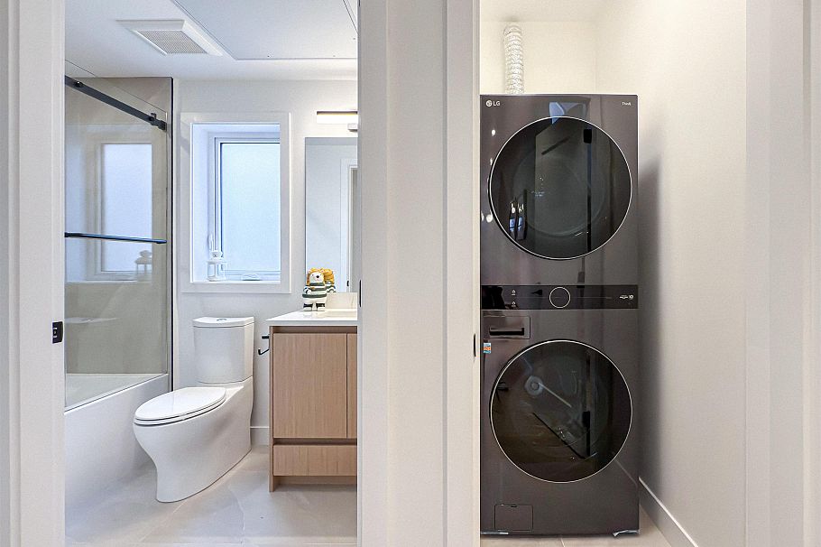 1016 W 52nd Avenue Vancouver, BC - 7