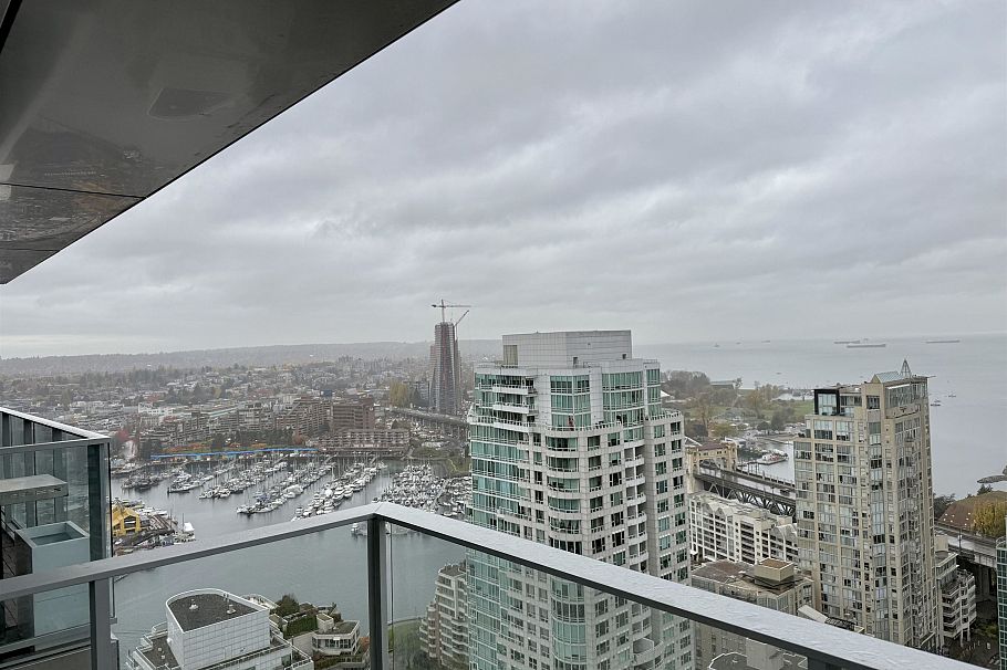3605 1480 Howe Street Vancouver, BC - 31