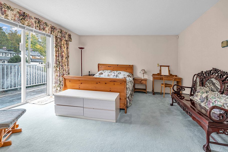 3863 W 30th Avenue Vancouver, BC - 24