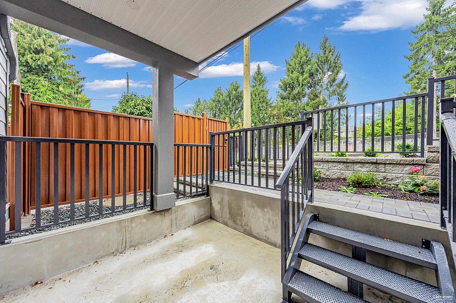 2 3090 Vanness Avenue Vancouver, BC - 22