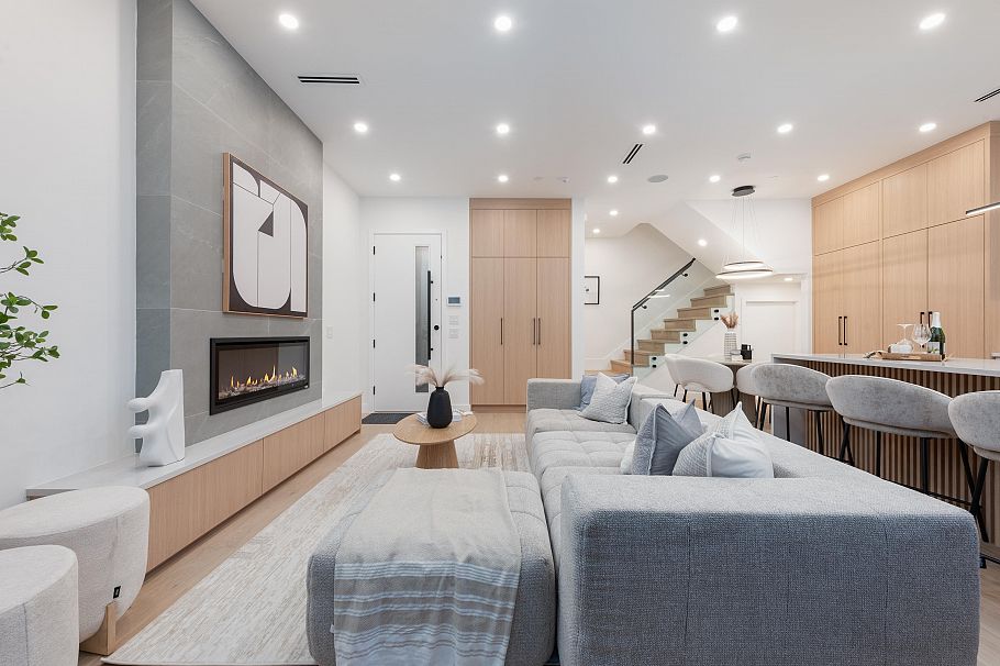 2 312 E 37th Avenue Vancouver, BC - 14