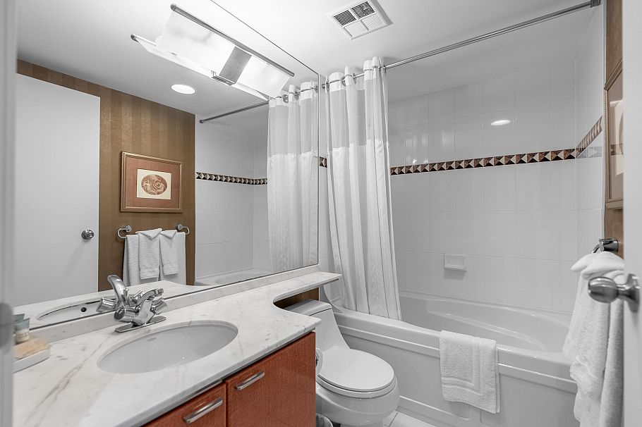 1004 1288 Alberni Street Vancouver, BC - 14