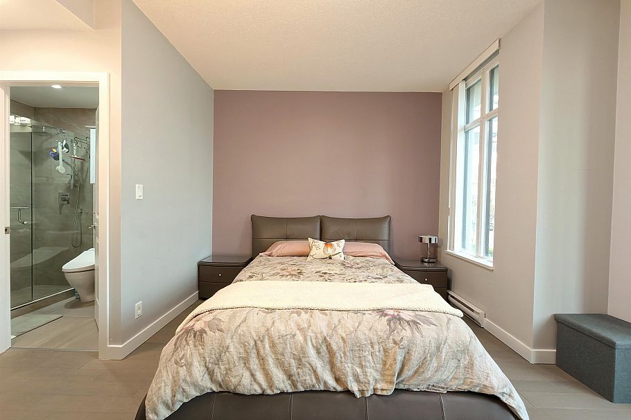 TH16 2089 Rosser Avenue Burnaby, BC - 12