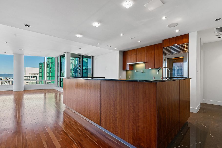 2803 1077 W Cordova Street Vancouver, BC - 11