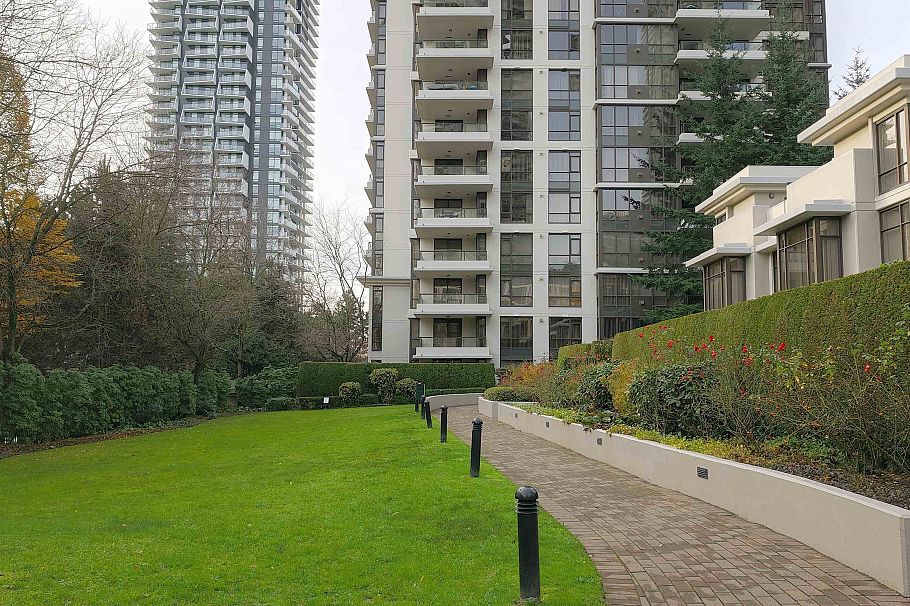 TH16 2089 Rosser Avenue Burnaby, BC - 27