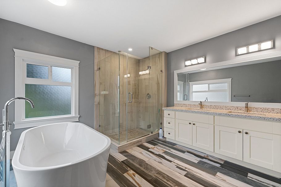 4053 W 38th Avenue Vancouver, BC - 27