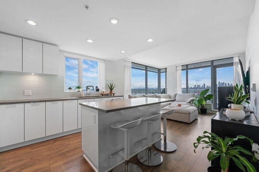 2901 2388 MADISON, Burnaby BC V5C 0K8 Burnaby, BC - 1