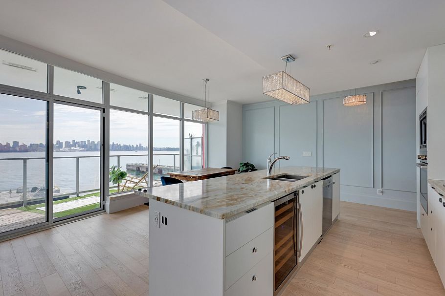 501 185 Victory Ship Way North Vancouver, BC - 6