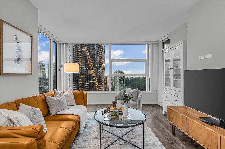 3003 5883 Barker Avenue Burnaby, BC - 2