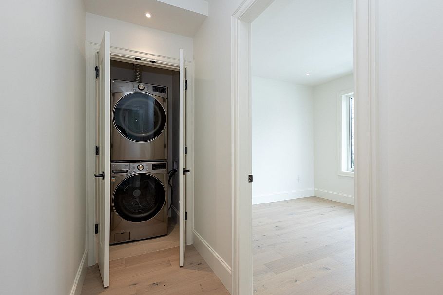 2380 E 5th Avenue Vancouver, BC - 13