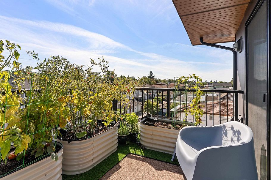 2286 E 33rd Avenue Vancouver, BC - 28