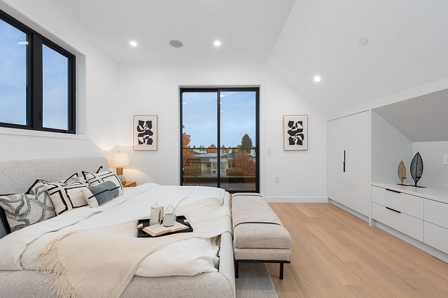 1 312 E 37 Avenue Vancouver, BC - 27