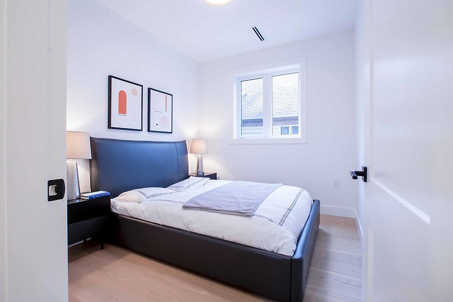 1 2785 W 21 Avenue Vancouver, BC - 15