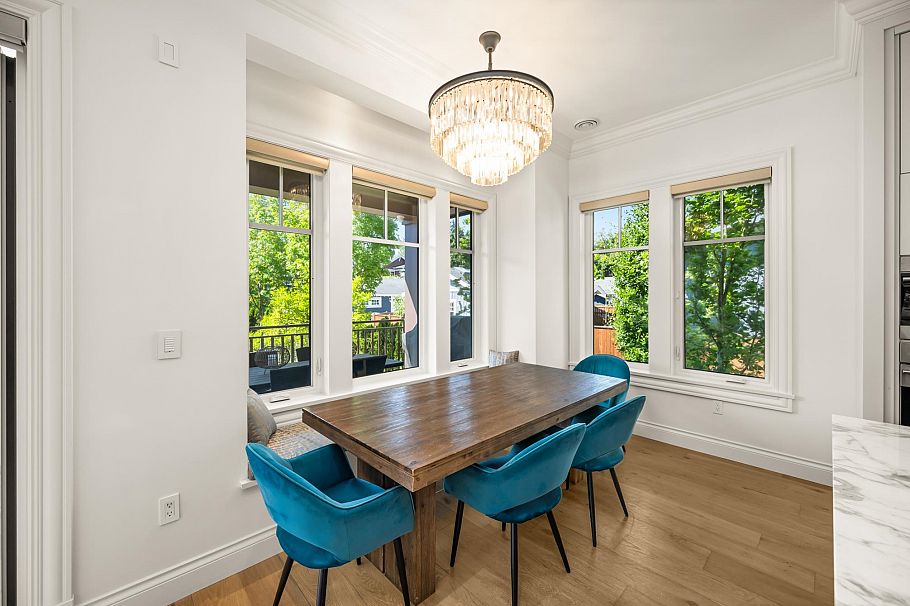 3838 W 50th Avenue Vancouver, BC - 17