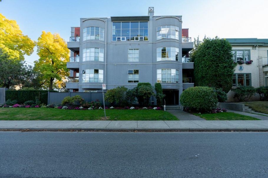 402 2216 W 3rd Avenue Vancouver, BC - 39