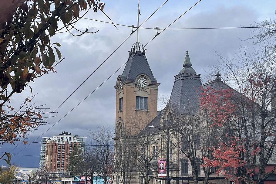 303 189 E 16th Avenue Vancouver, BC - 1