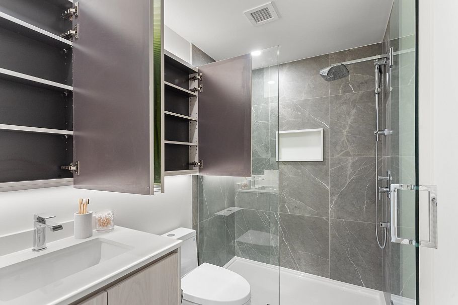 206 3264 Vanness Avenue Vancouver, BC - 10