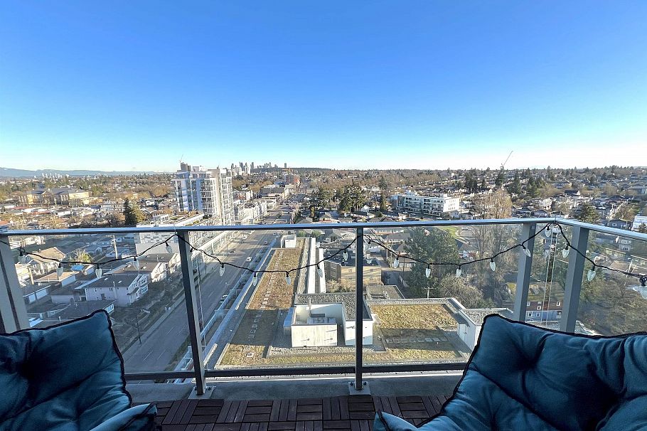 1906 4815 Eldorado Mews Vancouver, BC - 1