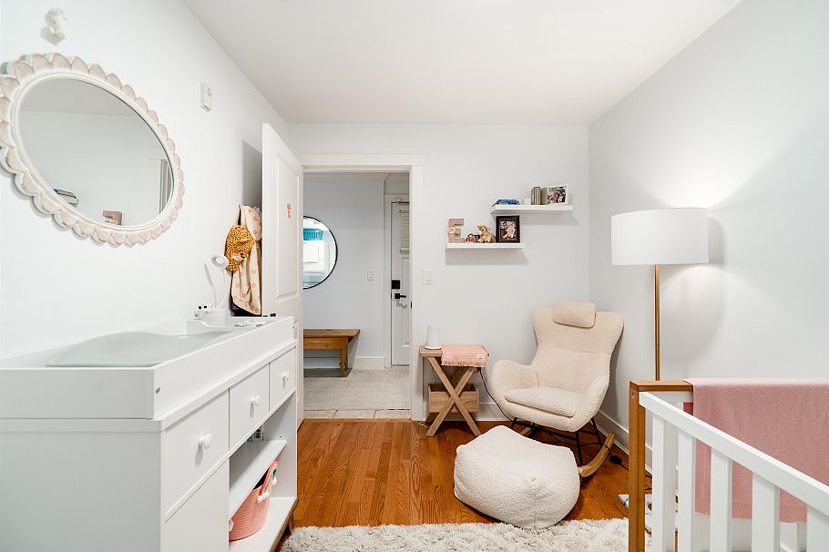 2460 Sasamat Street Vancouver, BC - 25