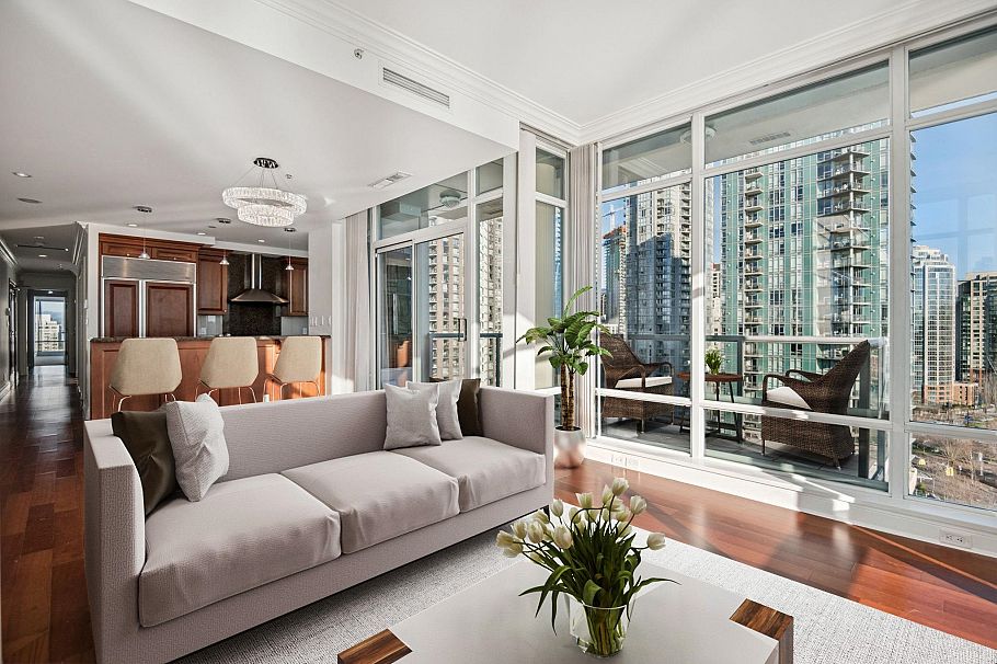 1903 1515 Homer Mews Vancouver, BC - 2