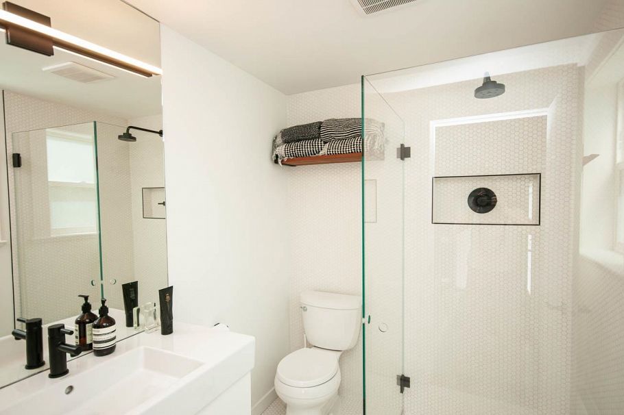 Coach House 563 UNION STREET, Vancouver BC V6A 2B7 Vancouver, BC - 19