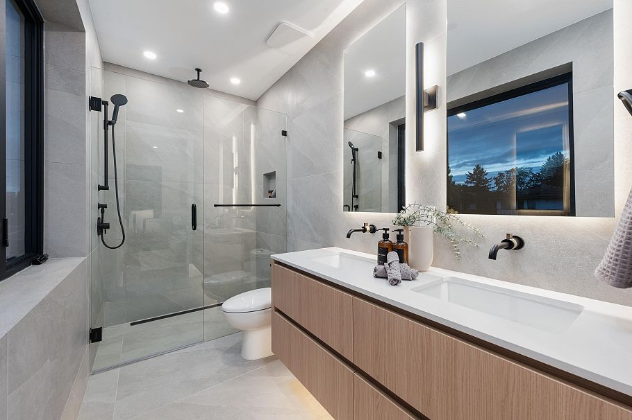 2 312 E 37th Avenue Vancouver, BC - 32