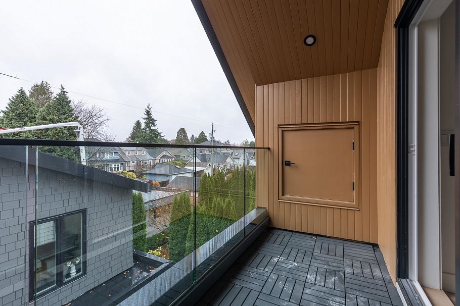 2 475 W 20th Avenue Vancouver, BC - 24