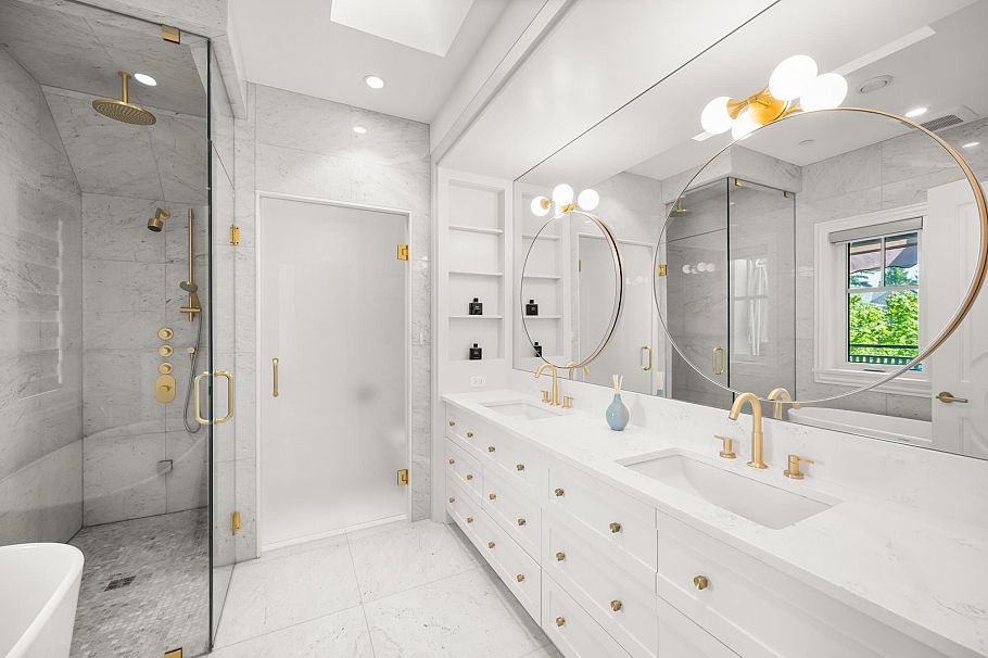 3838 W 50th Avenue Vancouver, BC - 29