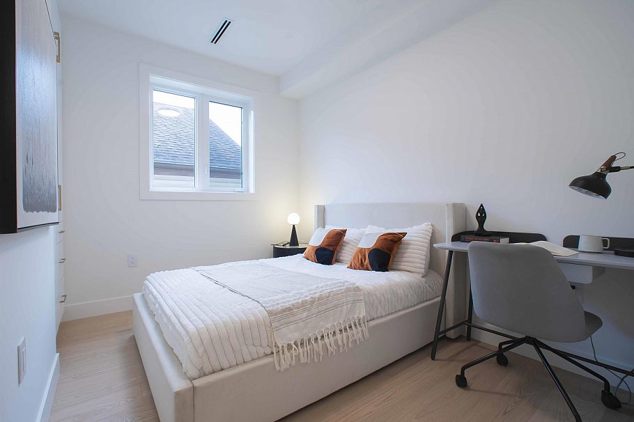 1 2785 W 21 Avenue Vancouver, BC - 13