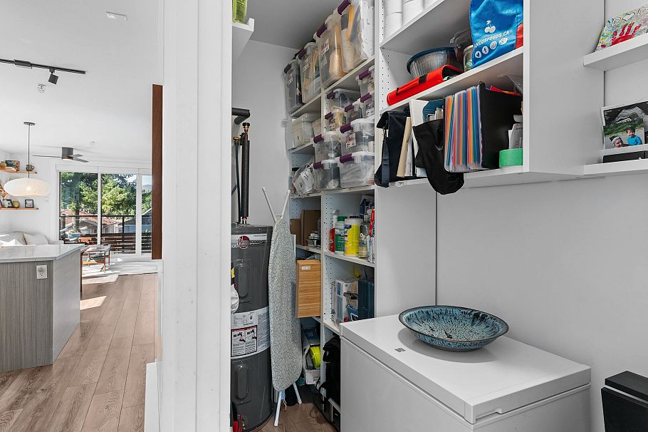 2286 E 33rd Avenue Vancouver, BC - 16