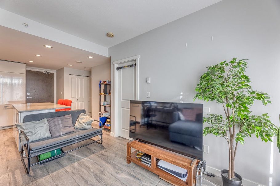 603 2388 Madison Avenue Burnaby, BC - 8