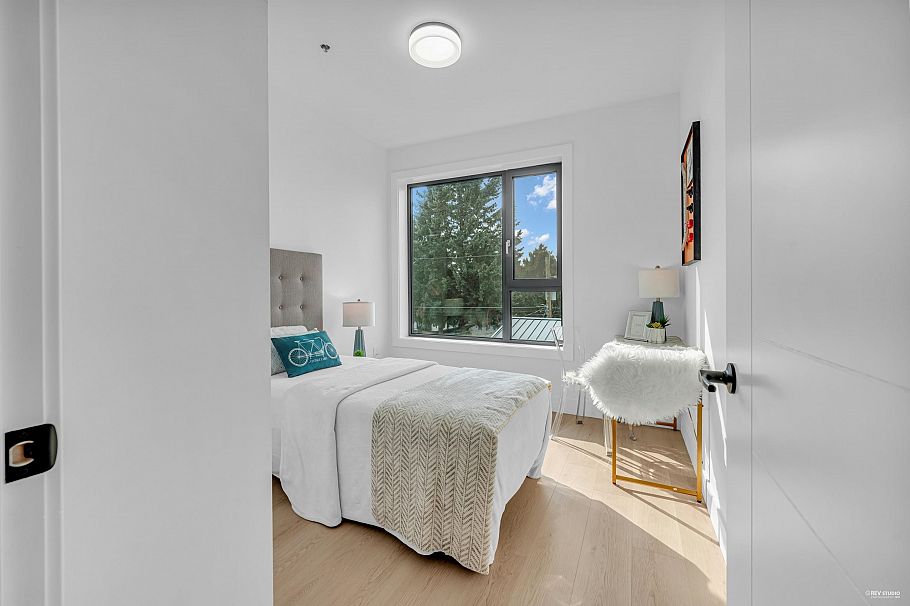 3 262 E 65th Avenue Vancouver, BC - 11