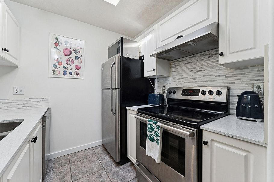 303 189 E 16th Avenue Vancouver, BC - 11