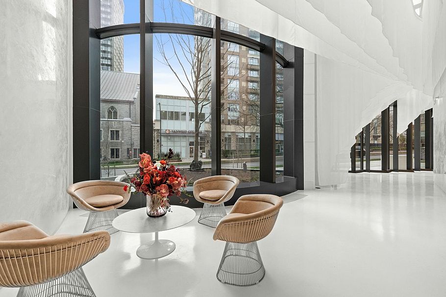 703 1033 Nelson Street Vancouver, BC - 2