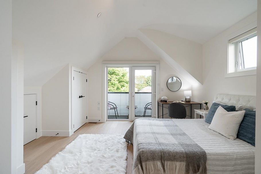 1 2248 E 48th Avenue Vancouver, BC - 22