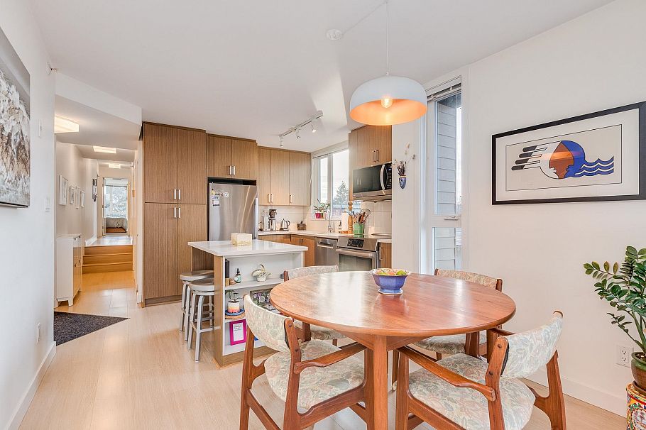 PH1 562 E 7th Avenue Vancouver, BC - 5