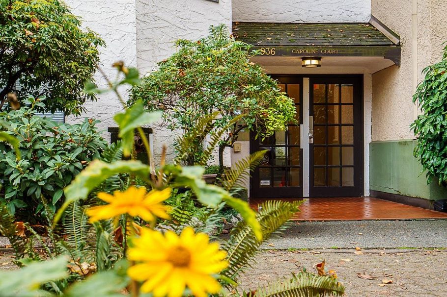 302 936 Bute Street Vancouver, BC - 5