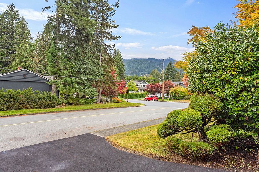 3288 Hoskins Road North Vancouver, BC - 29