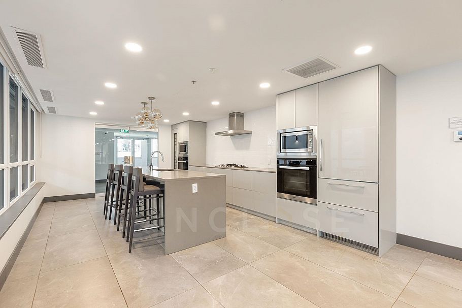 1301 1675 Lions Gate Lane North Vancouver, BC - 30