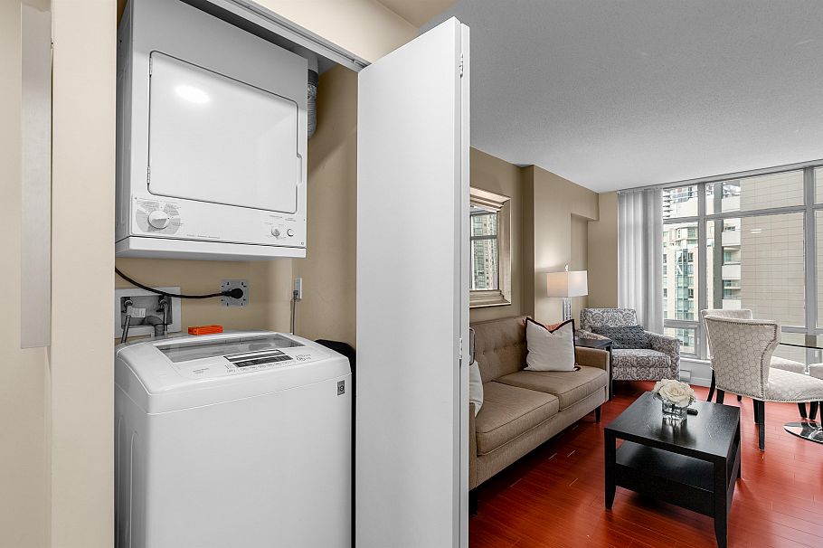 1004 1288 Alberni Street Vancouver, BC - 16