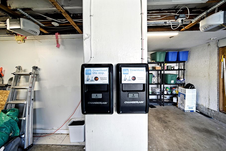 2545 E 43rd Avenue Vancouver, BC - 35