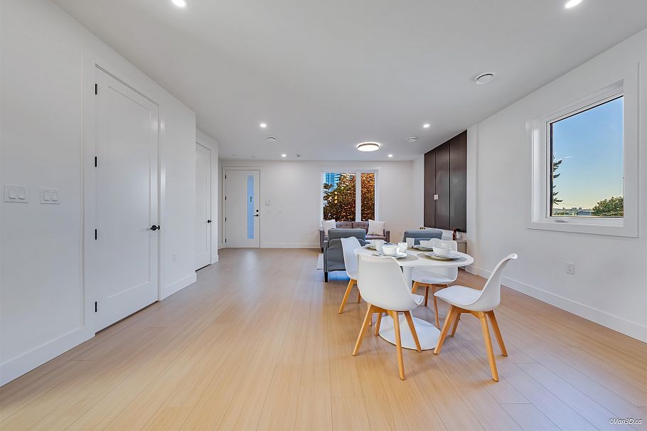 4 4211 Graveley Street Burnaby, BC - 12