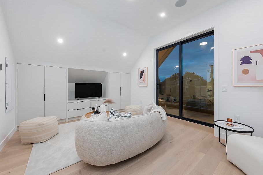 2 312 E 37th Avenue Vancouver, BC - 35