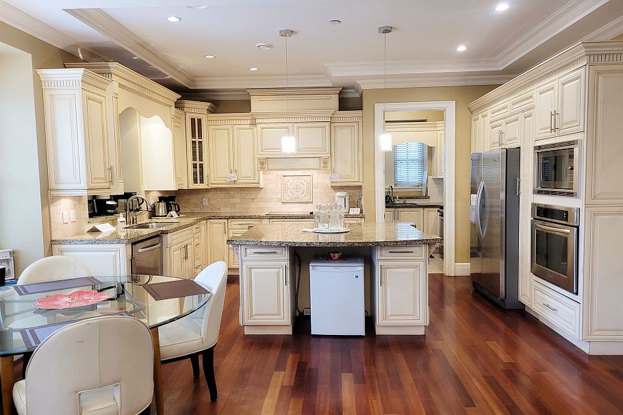 2228 W 22nd Avenue Vancouver, BC - 8