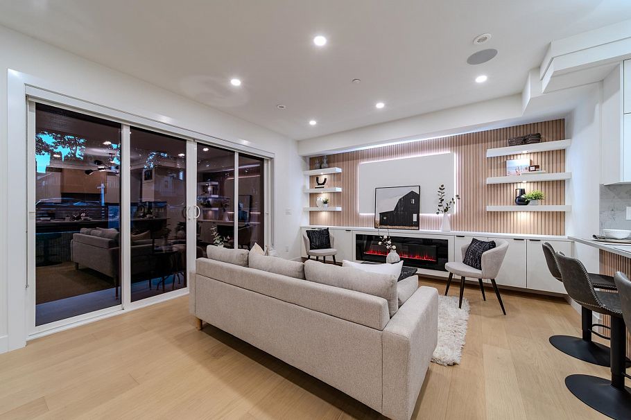 1 3576 E Pender Street Vancouver, BC - 9